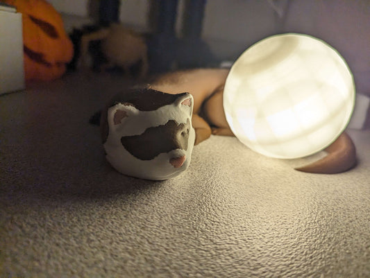 Deluxe Sleeping Ferret Lamp