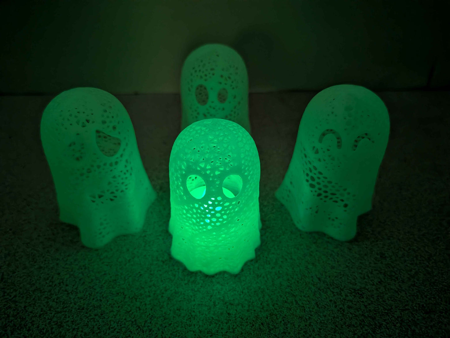 Halloween Ghost, Various Hole Ghost!