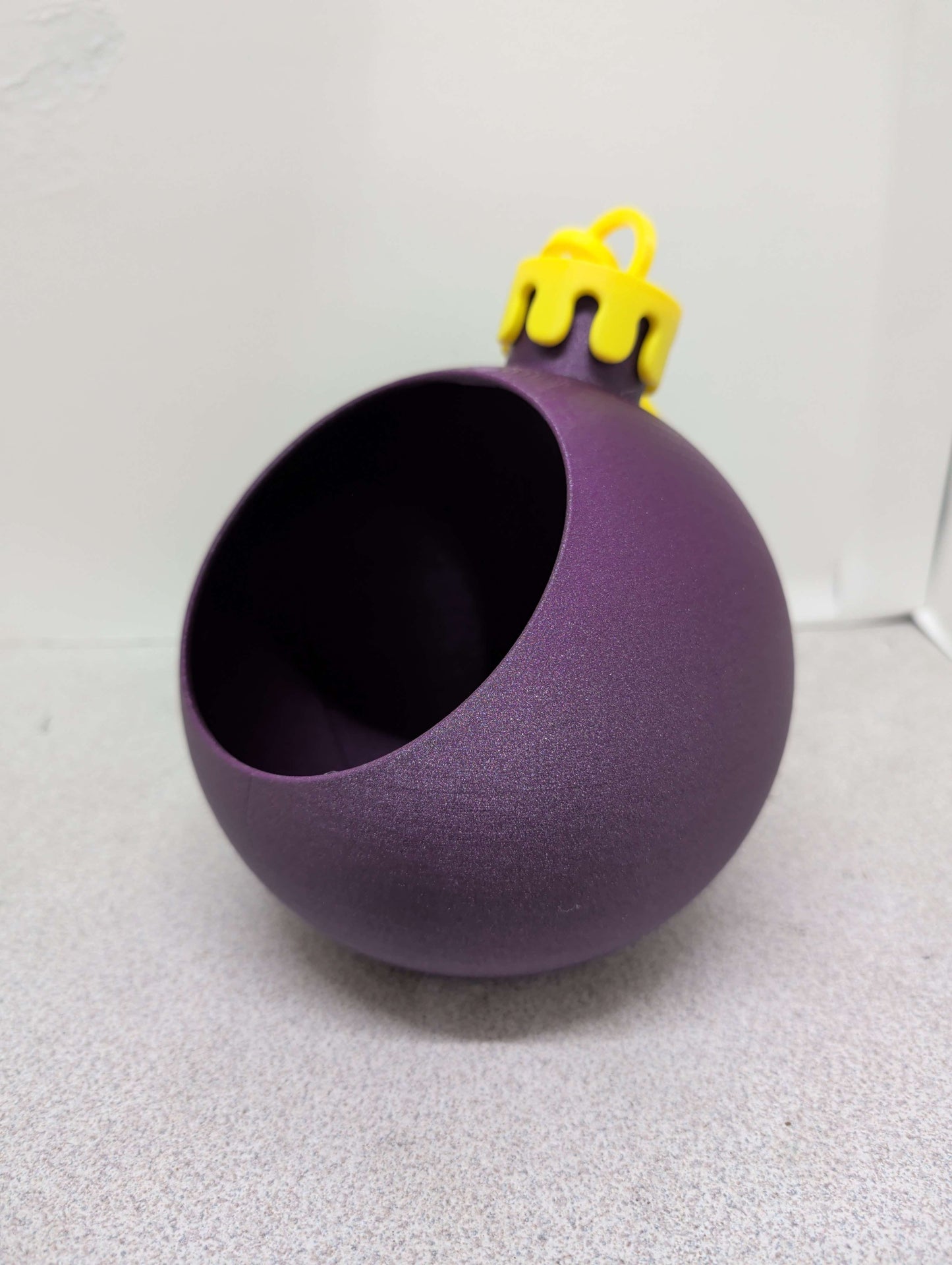 Christmas Ornament Candy Bowl – Cute Santa Design, Holiday Decor