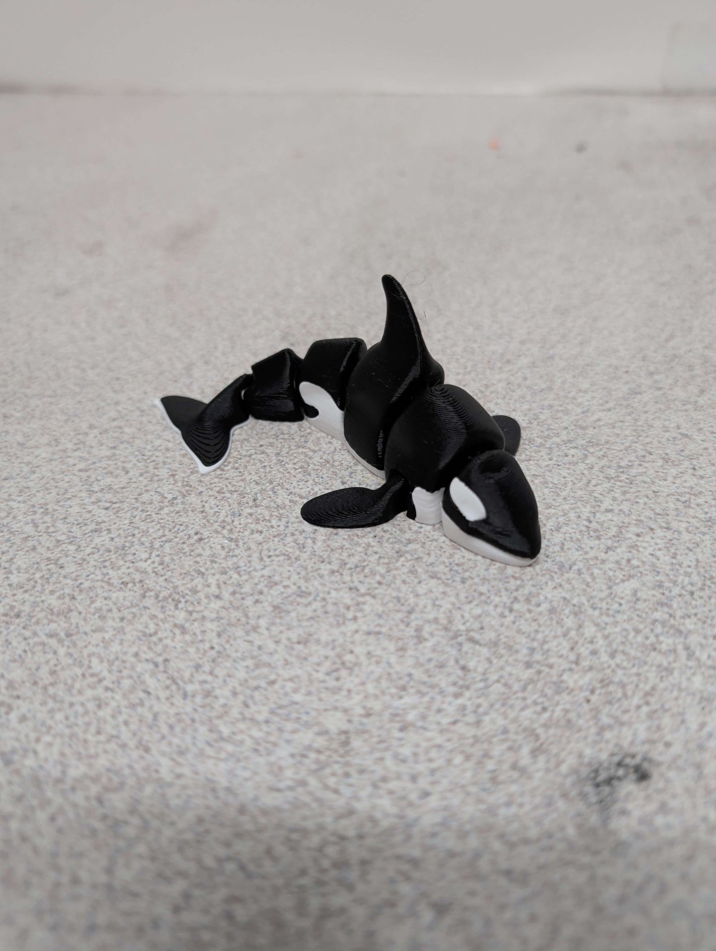 Orca Articulated Figure, Poseable Killer Whale, Fidget Desk Pet Gift