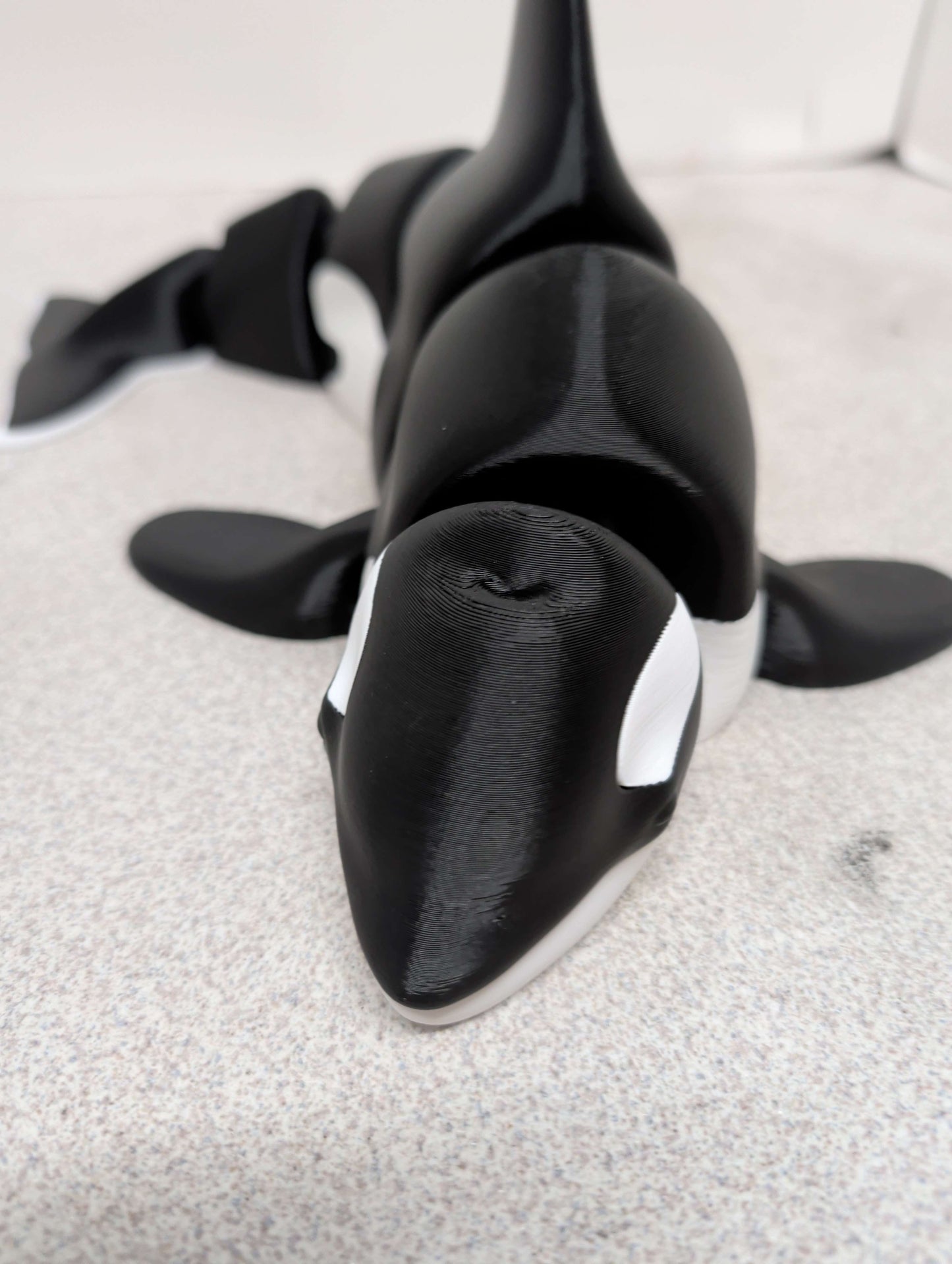 Orca Articulated Figure, Poseable Killer Whale, Fidget Desk Pet Gift